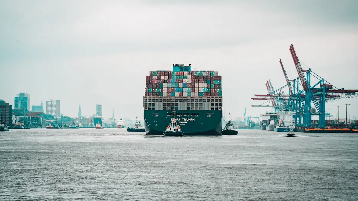 Container vessel loading at the terminal