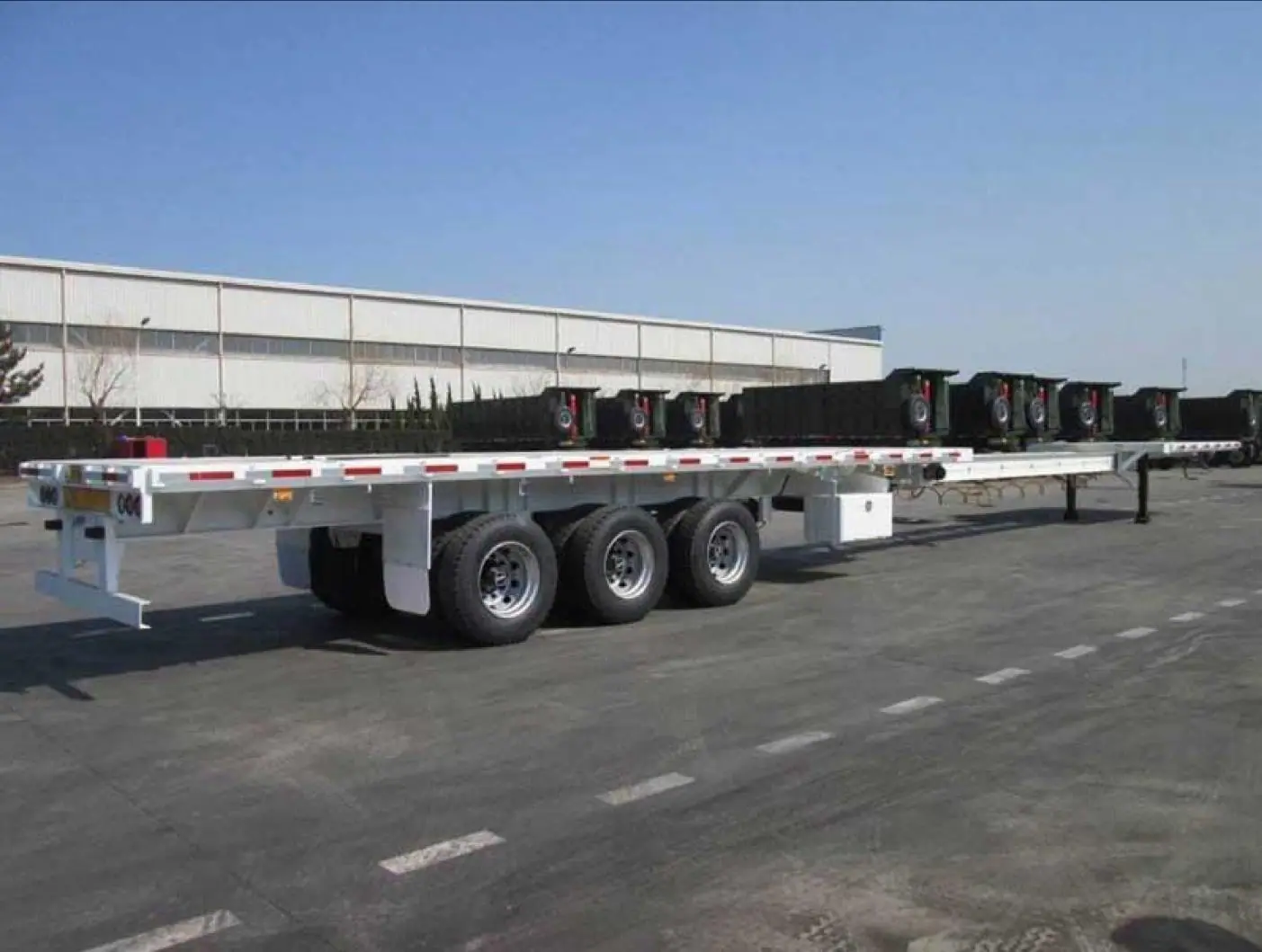 Extendable Semi-Trailer