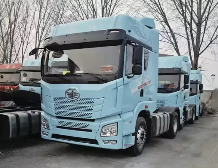 FAW JH6 4×2 Tractor
