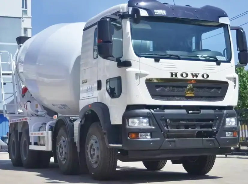 HOWO Mixer Truck